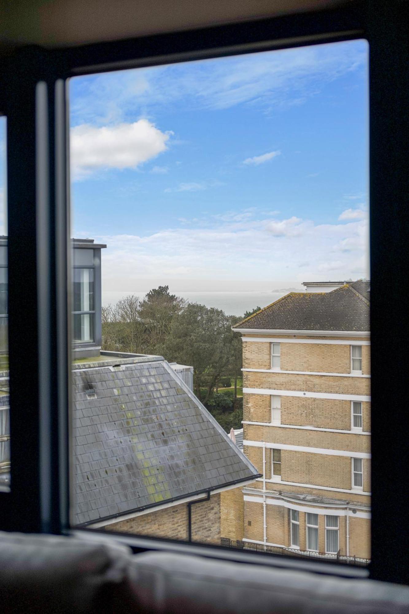 Westcliff Penthouse With Sea Views And Balcony Apartment Bournemouth Exterior foto